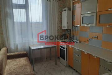 1-к квартира, 37,5 м², 4/10 эт.