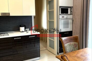 2-к квартира, 43,7 м², 2/2 эт.