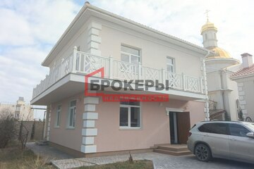 Коттедж, 180 м², 2 эт.