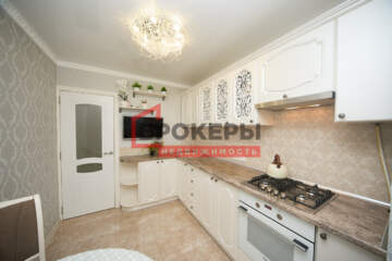 2-к квартира, 54 м², 5/5 эт.