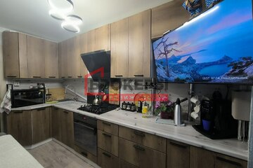 3-к квартира, 72 м², 9/9 эт.