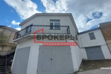 Гараж, 110 м²