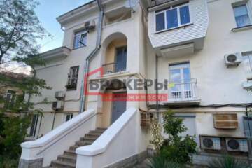 3-к квартира, 70 м², 3/3 эт.