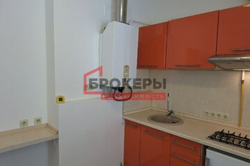 1-к квартира, 42,7 м², 4/5 эт.