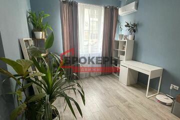 1-к квартира, 43 м², 1/5 эт.