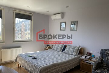 2-к квартира, 64 м², 8/10 эт.
