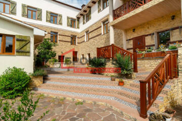 Гостиница, 820 м²