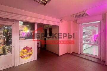 Помещение своб.назн., 37,8 м²