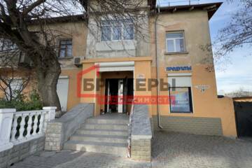 Помещение своб.назн., 114 м², 1/2 эт.