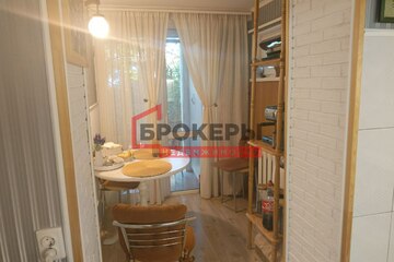 3-к квартира, 60 м², 1/5 эт.
