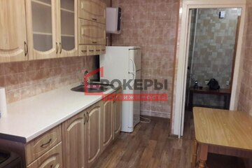 3-к квартира, 76,8 м², 2/8 эт.