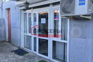 Помещение своб.назн., 51,5 м², 1/17 эт.