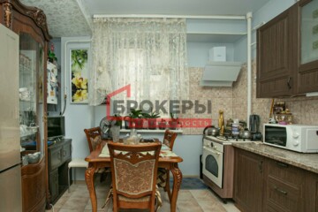 1-к квартира, 39 м², 2/10 эт.
