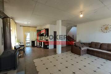 Дом, 145 м², 2 эт.