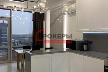 Студия, 64 м², 5/10 эт.