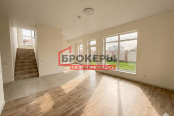 Дом, 204 м², 2 эт.