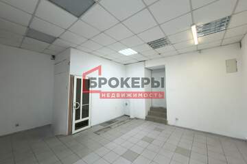 Помещение своб.назн., 30 м², 1/3 эт.