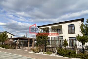 Дом, 260 м², 2 эт.