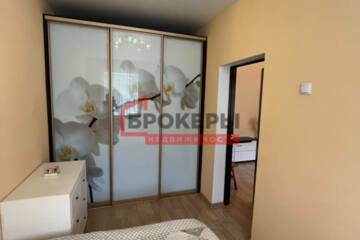 2-к квартира, 59 м², 1/5 эт.