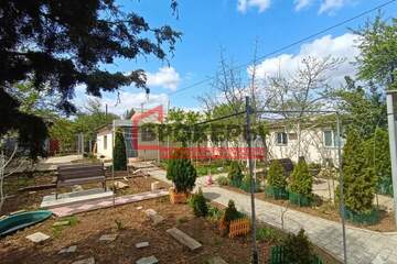 Дом, 250 м², 1 эт.