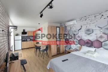 Часть дома, 80 м², 2 эт.